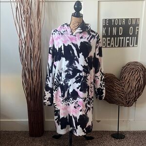 So Tie-Dye Hooded Women's Nightshirt